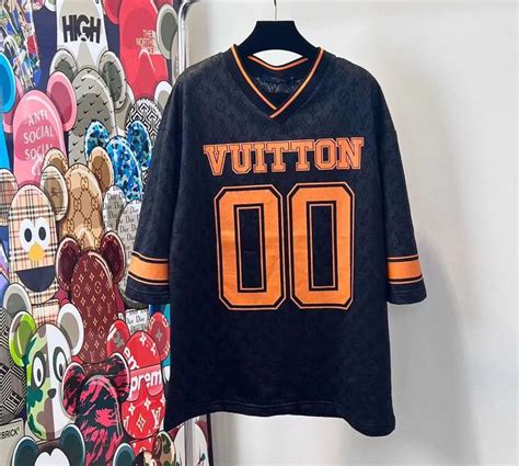 louis vuitton voetbal|Louis Vuitton nederland online shop.